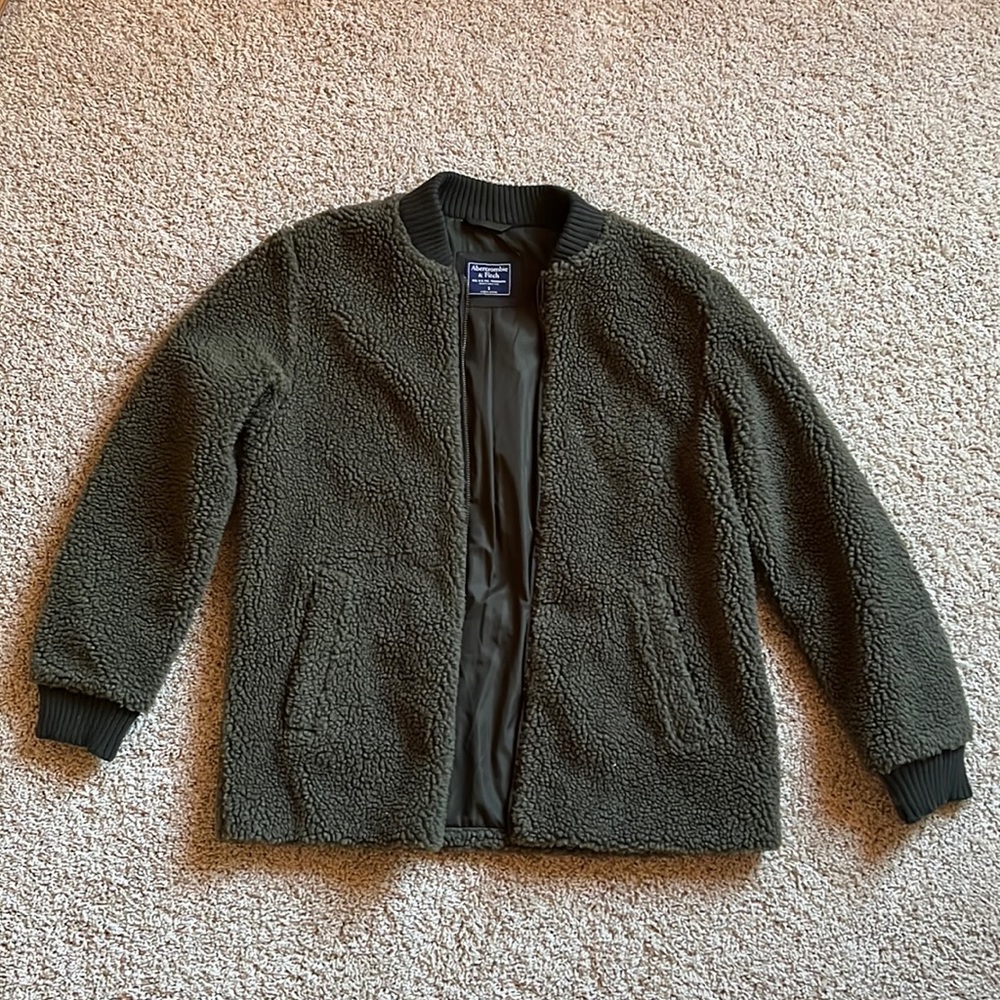 Abercrombie & Fitch Sherpa Bomber Jacket, Army Green! Worn once!